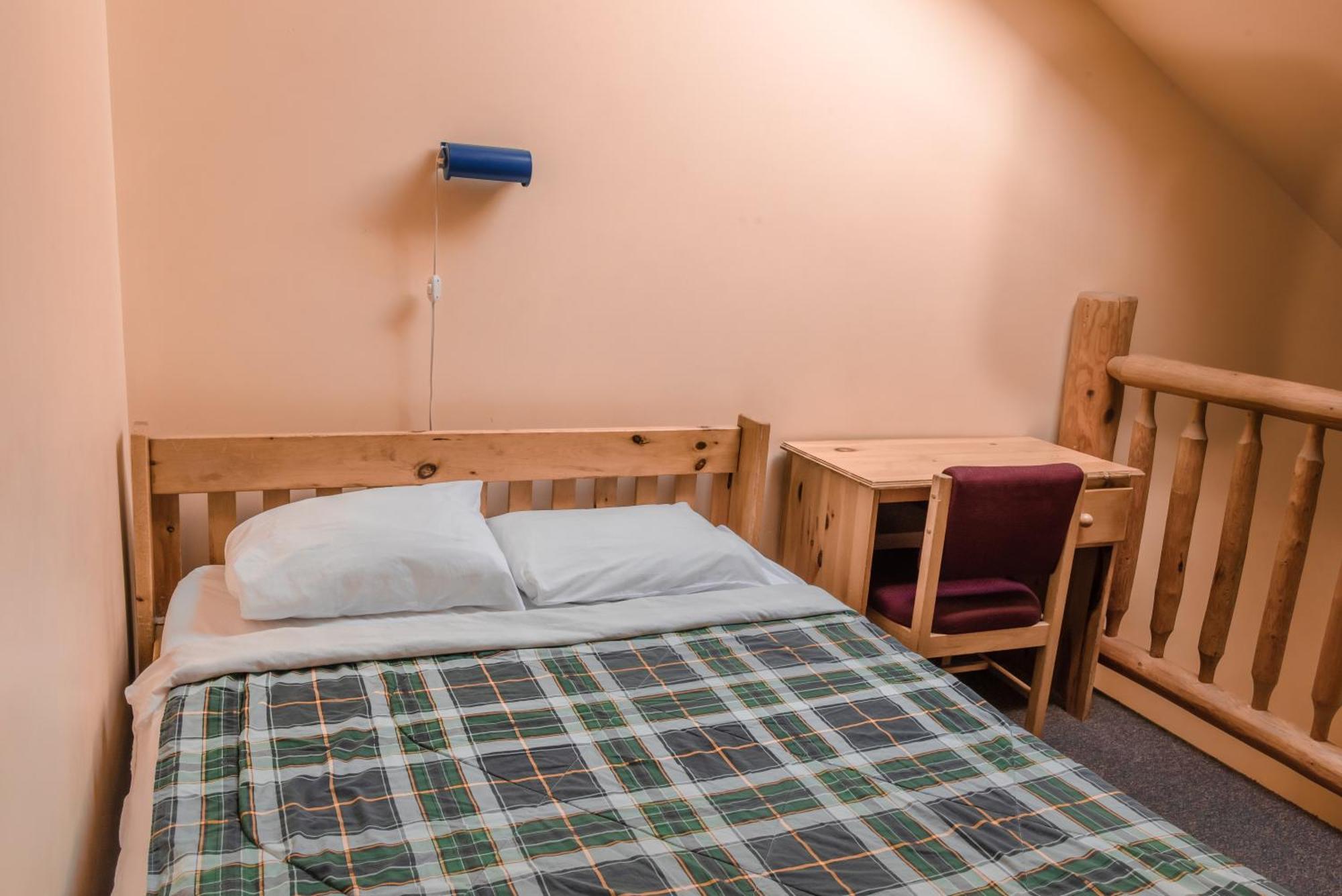 Hi Banff Alpine Centre - Hostel Eksteriør bilde